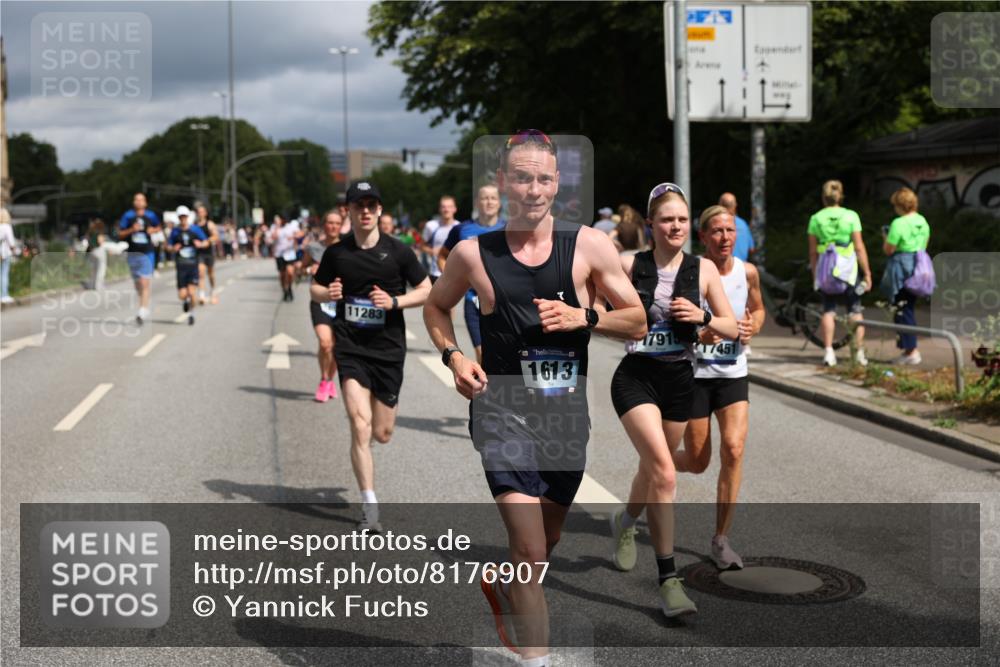 29.06.2025 - hella hamburg halbmarathon Yannick Fuchs http://msf.ph/oto/8176907 29.06.2025 10:42:01 20KM 51, 1604, 1613, 1696, 2213, 2284, 2708, 2839, 2869, 2953, 3976, 4377, 4528, 4601, 5022, 5528, 6009, 6134, 7599, 8234, 8927, 9544, 9626, 10969, 10988, 11283, 11961, 12679, 12685, 12870, 13007, 13672, 13948, 14383, 14618, 14619, 14730, 15333, 15350, 15478, 15479, 17172, 17451, 17905, 17915, 17979, 18104, 18430, 18758, 18856, 18922, 18974, 19181 meine-sportfotos.de