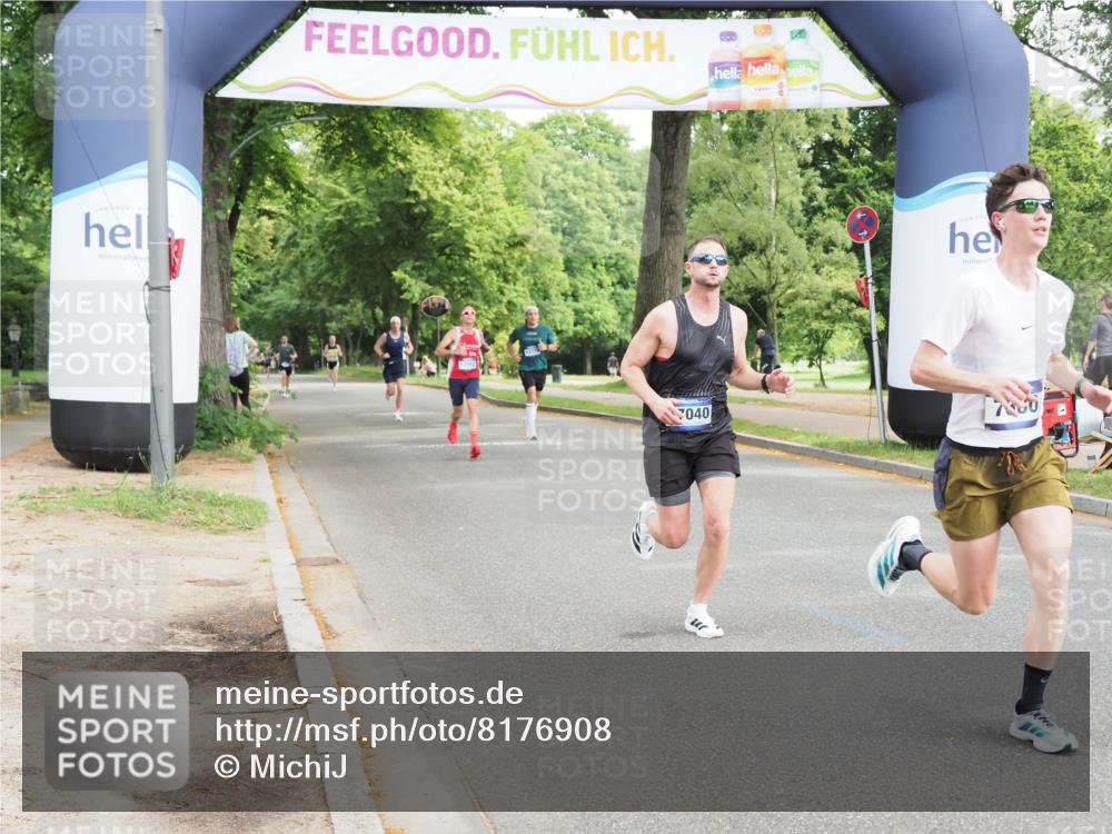 29.06.2025 - hella hamburg halbmarathon MichiJ http://msf.ph/oto/8176908 29.06.2025 10:16:35 Zwischen KM18-KM19 7380, 17258 meine-sportfotos.de