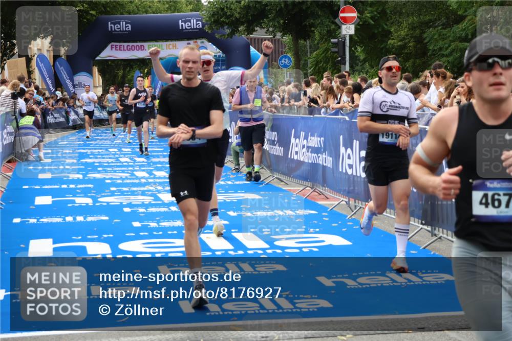 29.06.2025 - hella hamburg halbmarathon Zöllner http://msf.ph/oto/8176927 29.06.2025 10:27:36 Ziel 2203, 4678, 7651, 9804, 12341, 13941, 17354, 18567, 18832, 19114 meine-sportfotos.de