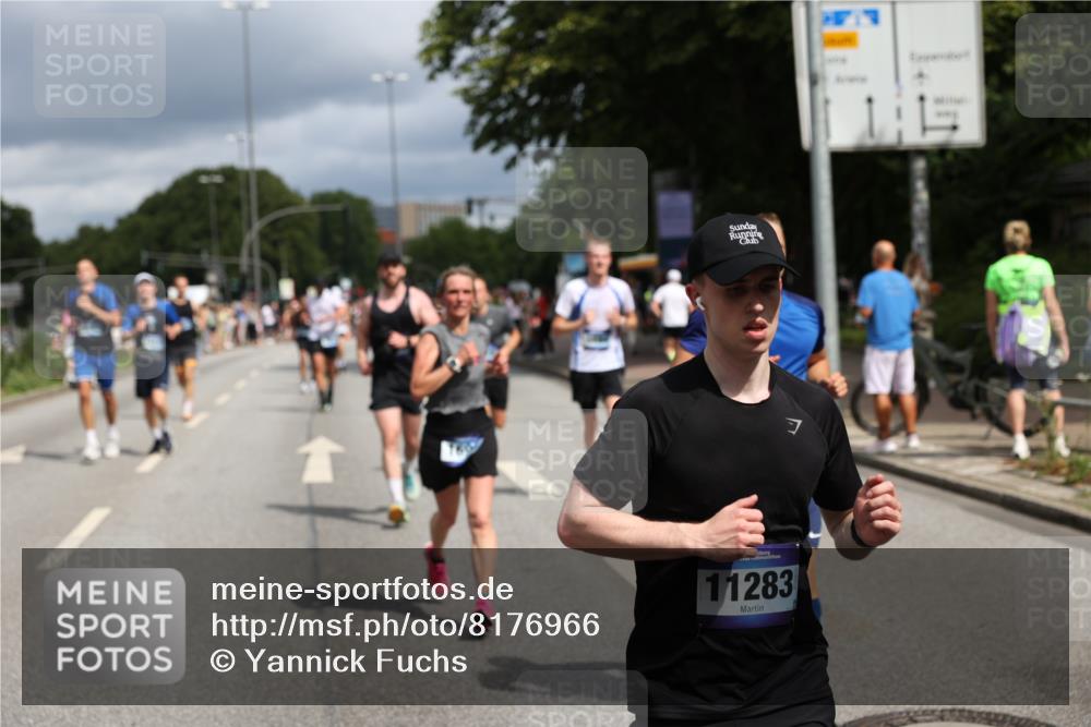 29.06.2025 - hella hamburg halbmarathon Yannick Fuchs http://msf.ph/oto/8176966 29.06.2025 10:42:02 20KM 1604, 1613, 1696, 2213, 2284, 2340, 2708, 2839, 2869, 2953, 3976, 4377, 4528, 4601, 5022, 5528, 6009, 6134, 6836, 7599, 8234, 8927, 9544, 9626, 10969, 10988, 11283, 11961, 12679, 12685, 12870, 13007, 13672, 13948, 14383, 14618, 14619, 14730, 15333, 15478, 15479, 16205, 17172, 17451, 17905, 17915, 17979, 18104, 18430, 18758, 18856, 18922, 18974, 19181 meine-sportfotos.de