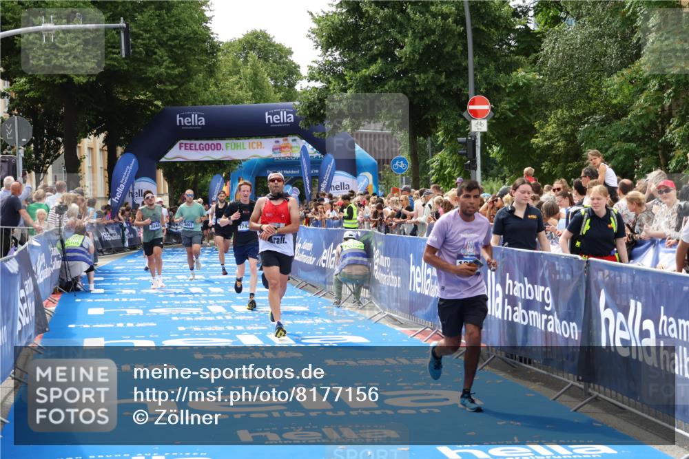 29.06.2025 - hella hamburg halbmarathon Zöllner http://msf.ph/oto/8177156 29.06.2025 10:38:17 Ziel 1688, 2849, 5091, 7743, 8002, 14688, 18584, 18986 meine-sportfotos.de