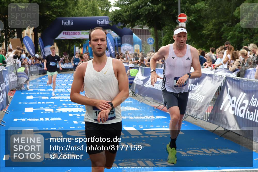29.06.2025 - hella hamburg halbmarathon Zöllner http://msf.ph/oto/8177159 29.06.2025 10:27:47 Ziel 1122, 5367, 8731, 10655, 17893 meine-sportfotos.de