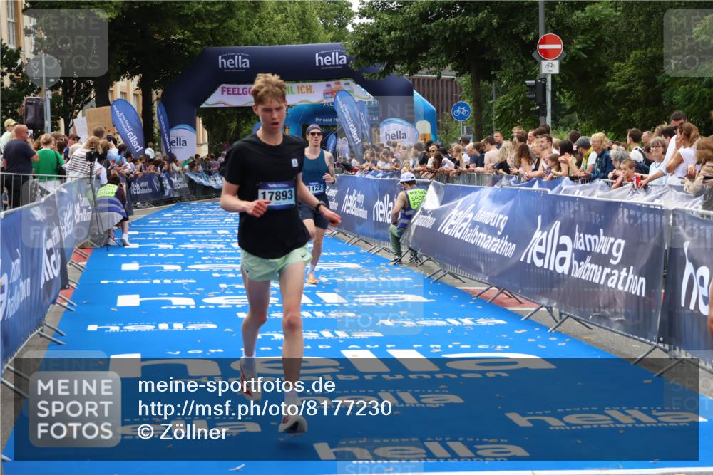 29.06.2025 - hella hamburg halbmarathon Zöllner http://msf.ph/oto/8177230 29.06.2025 10:27:51 Ziel 1122, 17893 meine-sportfotos.de