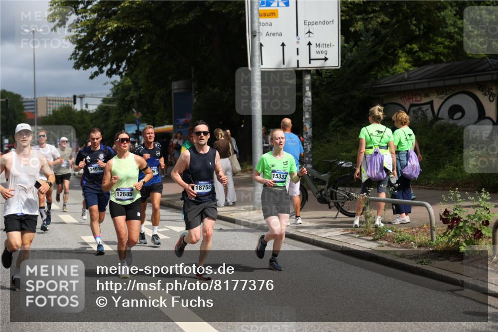 29.06.2025 - hella hamburg halbmarathon Yannick Fuchs http://msf.ph/oto/8177376 29.06.2025 10:42:09 20KM 1320, 1613, 1696, 2213, 2284, 2340, 2708, 2953, 3747, 4324, 4528, 4601, 5024, 5362, 5528, 5915, 6009, 6836, 7599, 8234, 8927, 9262, 9544, 9626, 10969, 11211, 11283, 11961, 12685, 13007, 13948, 14383, 14618, 14619, 15309, 15333, 15478, 15479, 15735, 15808, 16149, 16205, 17451, 17905, 18104, 18206, 18430, 18758, 18836, 18922, 18963, 18974, 19181 meine-sportfotos.de
