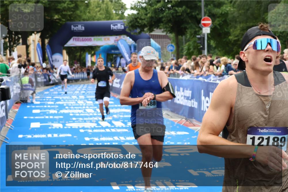 29.06.2025 - hella hamburg halbmarathon Zöllner http://msf.ph/oto/8177464 29.06.2025 10:28:08 Ziel 10485, 13383, 14757, 15883, 17488 meine-sportfotos.de