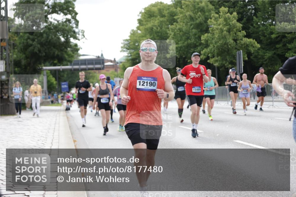 29.06.2025 - hella hamburg halbmarathon Jannik Wohlers http://msf.ph/oto/8177480 29.06.2025 10:22:30 Lombardsbrücke 1029, 1853, 2766, 3003, 3029, 3034, 5223, 5629, 6578, 6784, 6785, 7266, 7891, 9133, 9913, 10205, 10826, 12190, 13560, 13921, 14525, 14801, 15469, 15870, 16565, 16566, 16618, 16801, 16863, 17657 meine-sportfotos.de