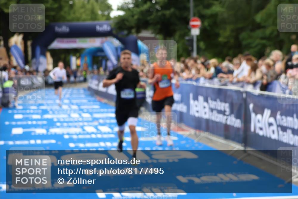 29.06.2025 - hella hamburg halbmarathon Zöllner http://msf.ph/oto/8177495 29.06.2025 10:28:10 Ziel 13383, 14757, 15883 meine-sportfotos.de