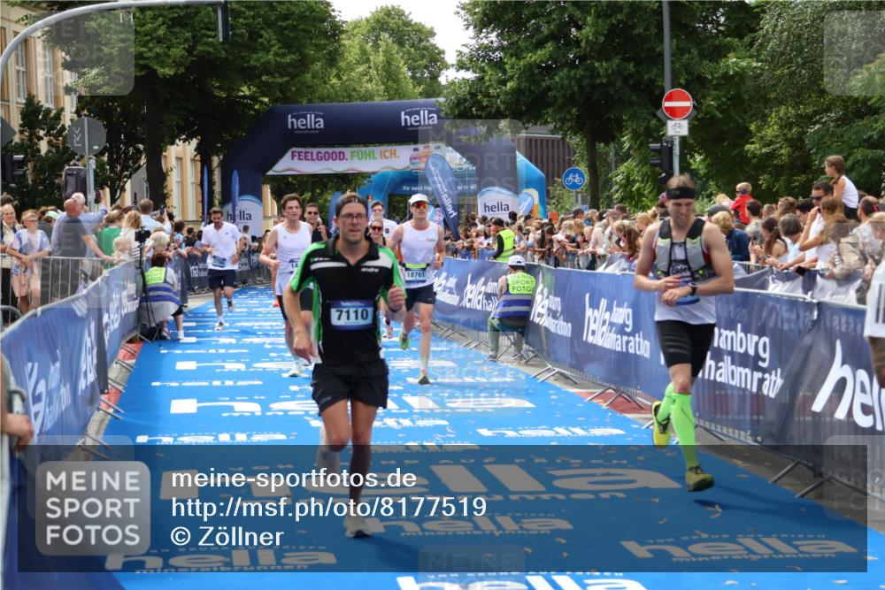29.06.2025 - hella hamburg halbmarathon Zöllner http://msf.ph/oto/8177519 29.06.2025 10:38:29 Ziel 1042, 1710, 2745, 3014, 3431, 3790, 7110, 8571, 14992, 16075, 16280, 18357, 18761 meine-sportfotos.de