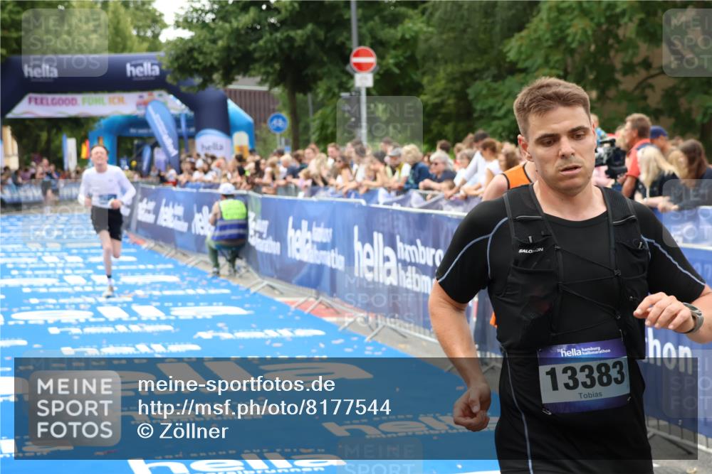 29.06.2025 - hella hamburg halbmarathon Zöllner http://msf.ph/oto/8177544 29.06.2025 10:28:11 Ziel 13383, 14757, 15883 meine-sportfotos.de