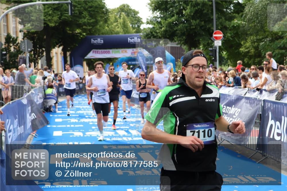 29.06.2025 - hella hamburg halbmarathon Zöllner http://msf.ph/oto/8177585 29.06.2025 10:38:30 Ziel 1710, 2745, 3014, 3431, 3790, 7110, 8571, 14992, 16075, 16280, 18357, 18761 meine-sportfotos.de