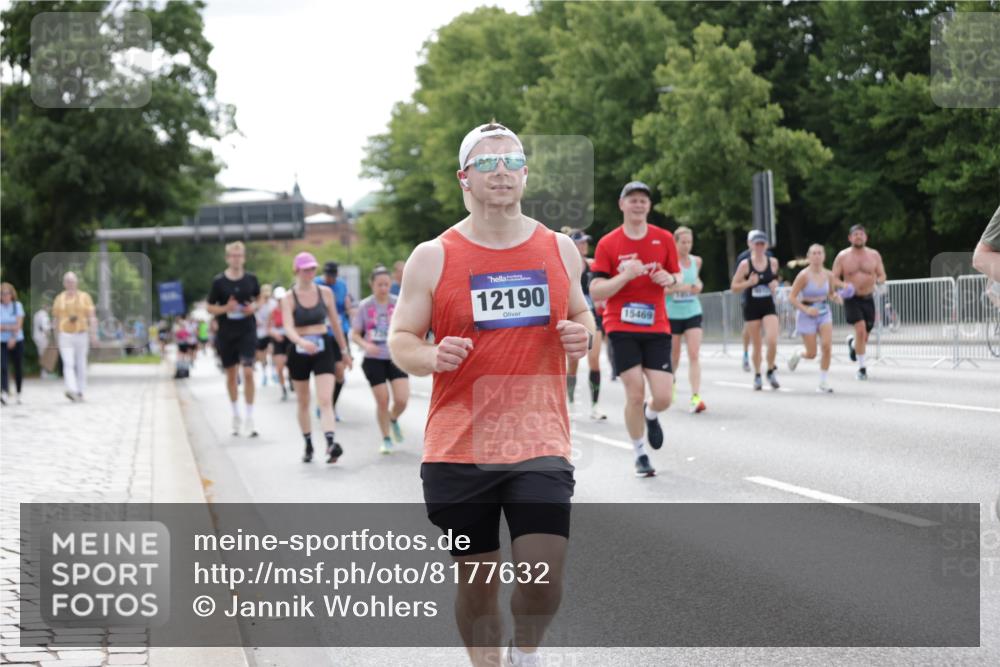 29.06.2025 - hella hamburg halbmarathon Jannik Wohlers http://msf.ph/oto/8177632 29.06.2025 10:22:31 Lombardsbrücke 1029, 1853, 2766, 3003, 3029, 3034, 5223, 5629, 6578, 6784, 6785, 7266, 7891, 9133, 9913, 10205, 10826, 12190, 13560, 13921, 14041, 14525, 14801, 15469, 16565, 16566, 16618, 16801, 16863, 17657 meine-sportfotos.de