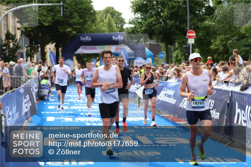 29.06.2025 - hella hamburg halbmarathon Zöllner http://msf.ph/oto/8177659 29.06.2025 10:38:32 Ziel 1710, 2745, 3014, 3790, 8571, 14905, 14992, 16075, 16280, 18357, 18761 meine-sportfotos.de