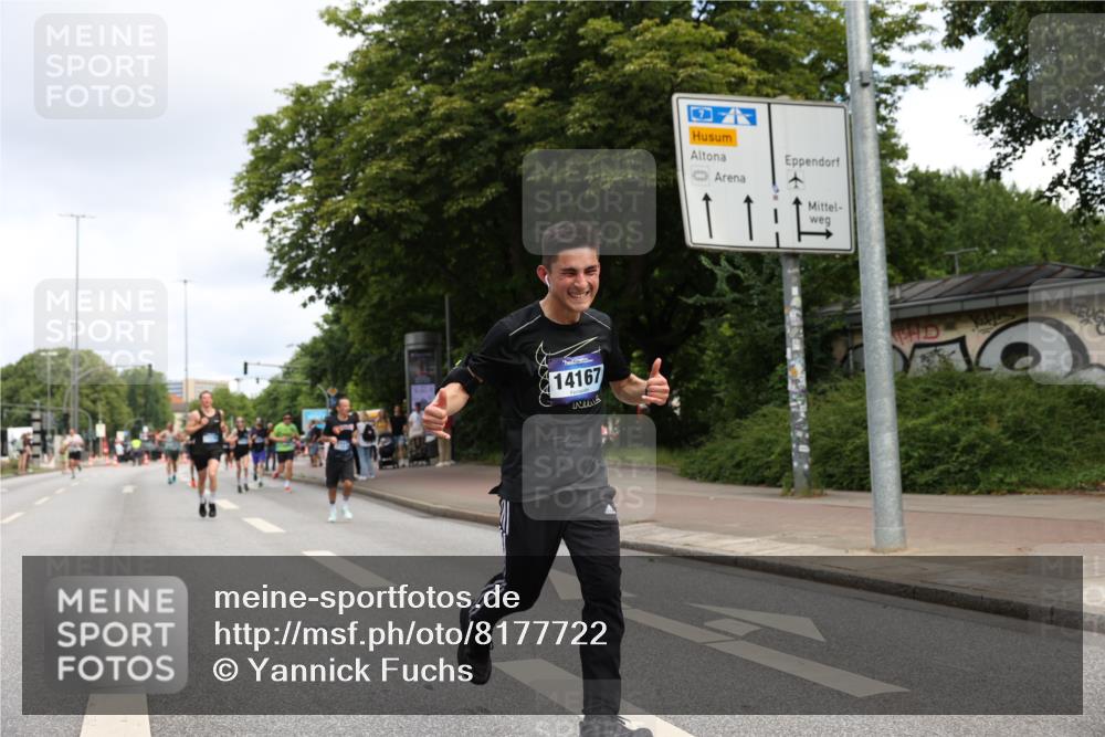 29.06.2025 - hella hamburg halbmarathon Yannick Fuchs http://msf.ph/oto/8177722 29.06.2025 10:28:07 20KM 1910, 1959, 2746, 2836, 4602, 4679, 4749, 6473, 7723, 8956, 10453, 12290, 14167, 14466, 14975, 16881, 16931, 17056, 17151, 17175, 17802, 18455, 18679, 18687, 18731, 18854 meine-sportfotos.de