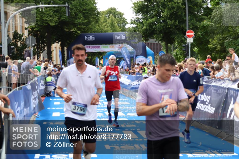 29.06.2025 - hella hamburg halbmarathon Zöllner http://msf.ph/oto/8177783 29.06.2025 10:38:35 Ziel 1710, 3790, 8571, 11379, 14905, 16280, 17154, 18357 meine-sportfotos.de