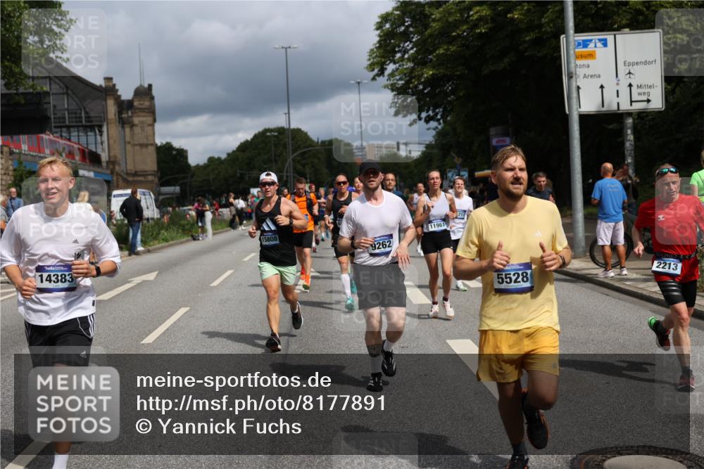 29.06.2025 - hella hamburg halbmarathon Yannick Fuchs http://msf.ph/oto/8177891 29.06.2025 10:42:22 20KM 1086, 1320, 1914, 2213, 2340, 2708, 3747, 4324, 4601, 5024, 5362, 5528, 5915, 6081, 6377, 6836, 7367, 7599, 8216, 8234, 8927, 9262, 9482, 9538, 9544, 11211, 11961, 12549, 12747, 13007, 13570, 13614, 13948, 14383, 14797, 14814, 15309, 15573, 15590, 15629, 15735, 15808, 16149, 16205, 16269, 16414, 16766, 18206, 18476, 18790, 18836, 18963, 19198 meine-sportfotos.de