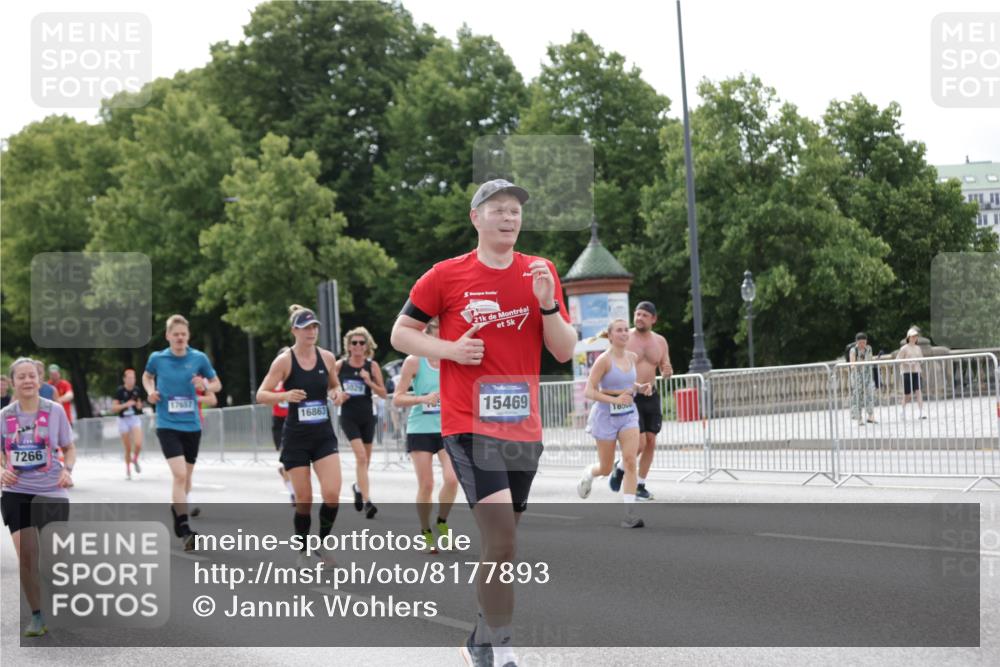 29.06.2025 - hella hamburg halbmarathon Jannik Wohlers http://msf.ph/oto/8177893 29.06.2025 10:22:33 Lombardsbrücke 1029, 1853, 2766, 3003, 3029, 3034, 4190, 4266, 5629, 6578, 6784, 6785, 7266, 7891, 9133, 9913, 10205, 10826, 12025, 12190, 12265, 13560, 13921, 14041, 14525, 14801, 15469, 16565, 16566, 16618, 16801, 16863, 17657 meine-sportfotos.de