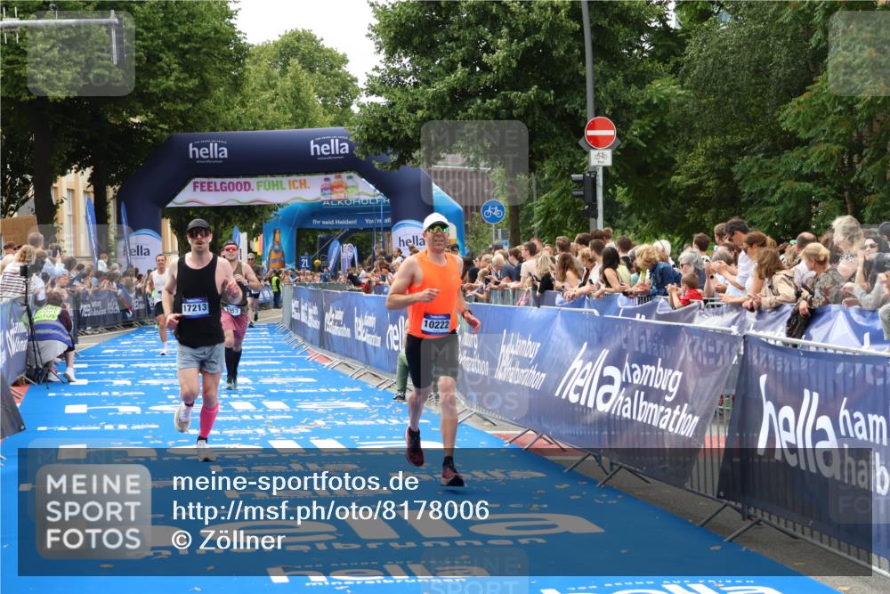 29.06.2025 - hella hamburg halbmarathon Zöllner http://msf.ph/oto/8178006 29.06.2025 10:28:44 Ziel 1953, 3968, 6090, 10222, 15655, 17213, 17428 meine-sportfotos.de