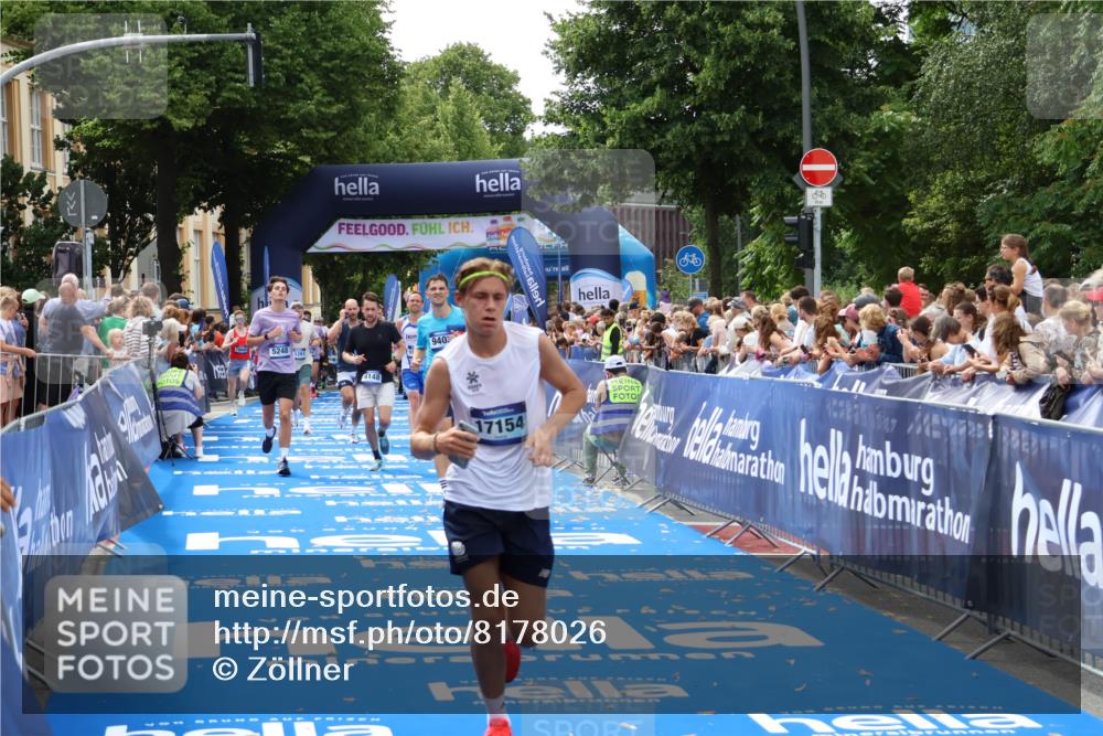 29.06.2025 - hella hamburg halbmarathon Zöllner http://msf.ph/oto/8178026 29.06.2025 10:38:44 Ziel 4148, 5248, 6684, 8450, 9403, 11281, 11282, 12772, 17154, 18188, 19004 meine-sportfotos.de