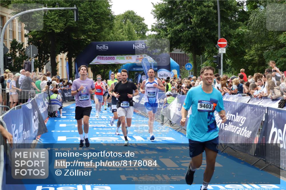 29.06.2025 - hella hamburg halbmarathon Zöllner http://msf.ph/oto/8178084 29.06.2025 10:38:46 Ziel 2296, 2719, 4148, 5248, 6684, 8450, 9264, 9403, 10218, 11055, 11281, 11282, 12772, 13800, 15372, 18188, 19004 meine-sportfotos.de