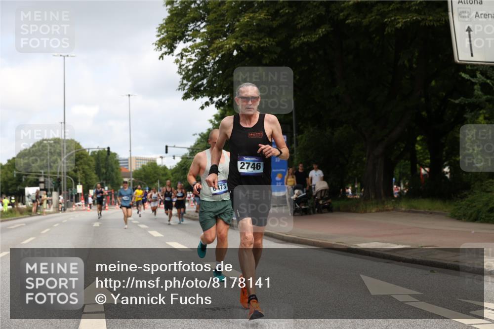 29.06.2025 - hella hamburg halbmarathon Yannick Fuchs http://msf.ph/oto/8178141 29.06.2025 10:28:14 20KM 1053, 1910, 1959, 2746, 2836, 4246, 4602, 4679, 6473, 7723, 8956, 12290, 14167, 14466, 14975, 15268, 15326, 16755, 16881, 16931, 17175, 17802, 18455, 18687, 18731, 18854 meine-sportfotos.de