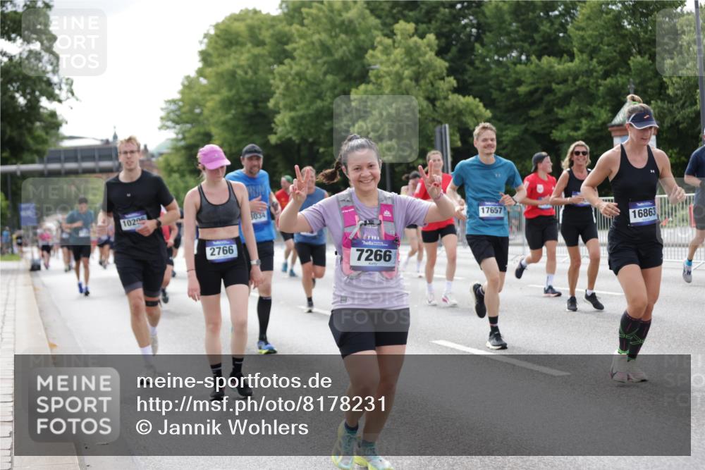29.06.2025 - hella hamburg halbmarathon Jannik Wohlers http://msf.ph/oto/8178231 29.06.2025 10:22:34 Lombardsbrücke 1029, 1853, 2766, 3003, 3029, 3034, 4190, 4266, 5629, 6578, 6784, 6785, 7266, 7891, 9133, 9913, 10205, 10826, 12025, 12190, 12265, 13560, 13921, 14041, 14525, 14801, 15469, 16565, 16566, 16618, 16801, 16863, 17657 meine-sportfotos.de