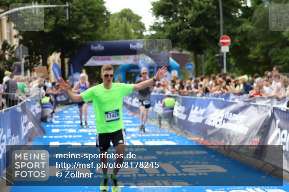 29.06.2025 - hella hamburg halbmarathon Zöllner http://msf.ph/oto/8178245 29.06.2025 10:28:52 Ziel 2604, 10486, 17428, 18763 meine-sportfotos.de