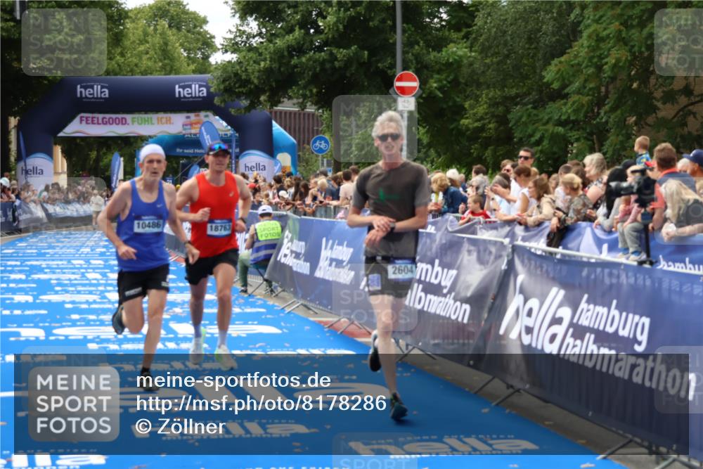 29.06.2025 - hella hamburg halbmarathon Zöllner http://msf.ph/oto/8178286 29.06.2025 10:28:54 Ziel 1827, 2604, 10486, 18763 meine-sportfotos.de