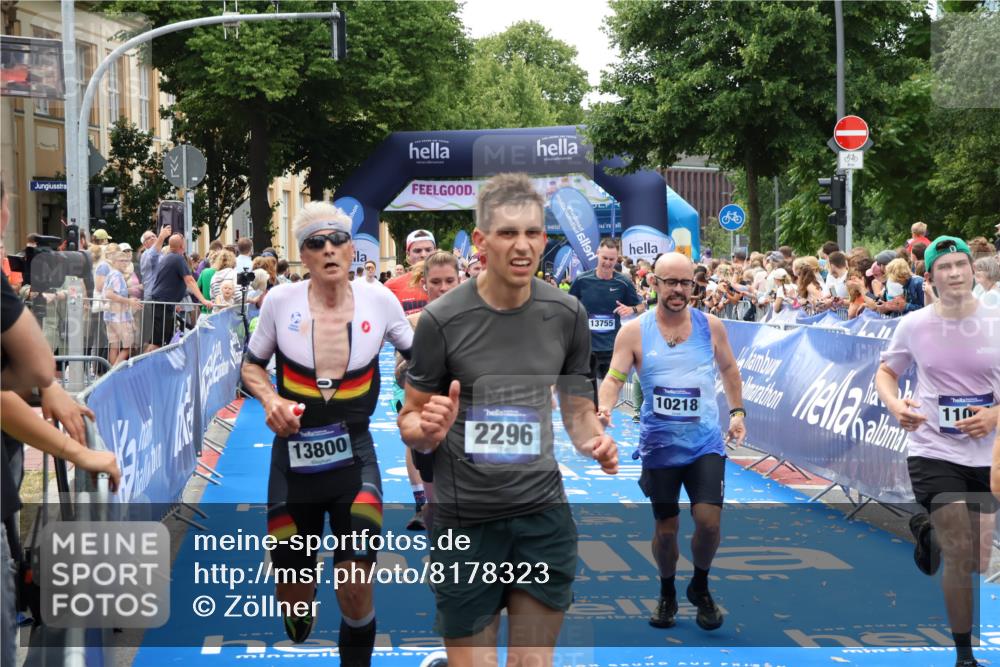 29.06.2025 - hella hamburg halbmarathon Zöllner http://msf.ph/oto/8178323 29.06.2025 10:38:54 Ziel 2296, 2719, 2980, 3783, 8958, 9264, 9540, 10218, 11055, 13755, 13800, 14093, 15257, 15372, 17722 meine-sportfotos.de