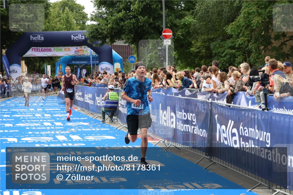 29.06.2025 - hella hamburg halbmarathon Zöllner http://msf.ph/oto/8178361 29.06.2025 10:29:02 Ziel 1827, 10351, 18874, 19142 meine-sportfotos.de