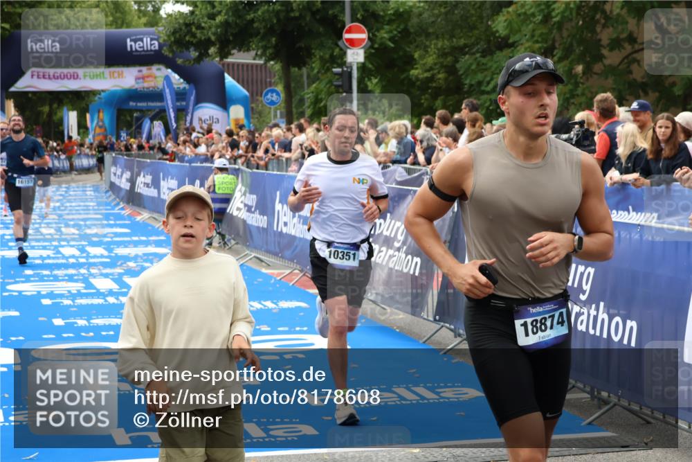 29.06.2025 - hella hamburg halbmarathon Zöllner http://msf.ph/oto/8178608 29.06.2025 10:29:10 Ziel 3043, 8473, 10171, 10351, 16157, 18874, 19194 meine-sportfotos.de