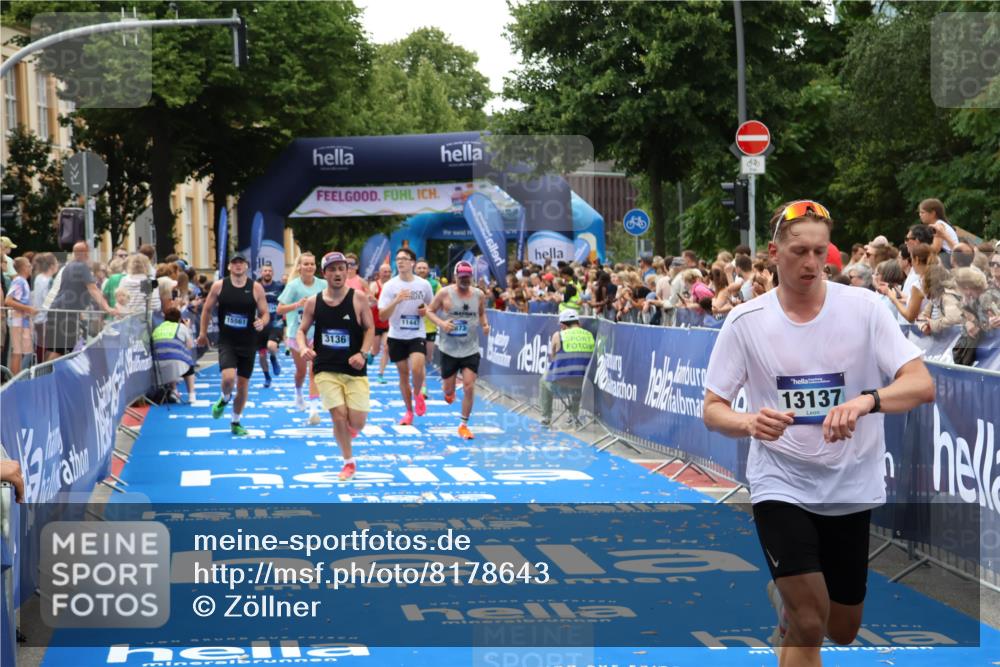 29.06.2025 - hella hamburg halbmarathon Zöllner http://msf.ph/oto/8178643 29.06.2025 10:39:03 Ziel 1164, 1803, 2262, 3136, 4359, 6682, 11447, 13137, 15561, 15873, 18734, 19151 meine-sportfotos.de