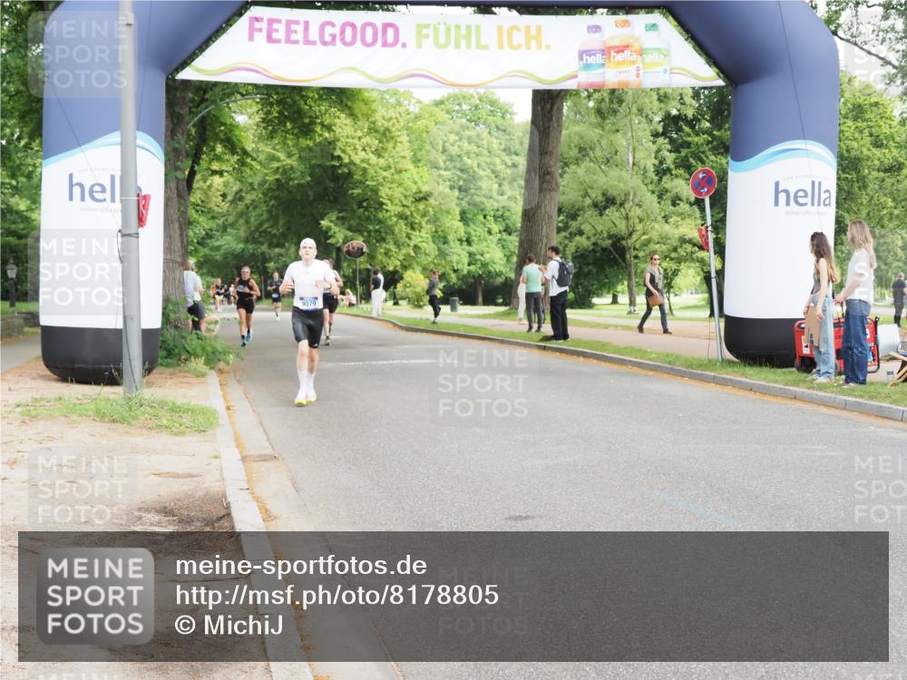 29.06.2025 - hella hamburg halbmarathon MichiJ http://msf.ph/oto/8178805 29.06.2025 10:16:59 Zwischen KM18-KM19 15023, 18124, 18692, 19050 meine-sportfotos.de