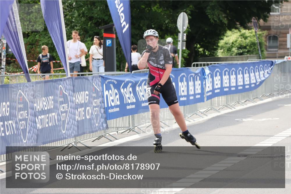 29.06.2025 - hella hamburg halbmarathon Strokosch-Dieckow http://msf.ph/oto/8178907 29.06.2025 09:20:37 Ziel 20150, 20316, 20457 meine-sportfotos.de