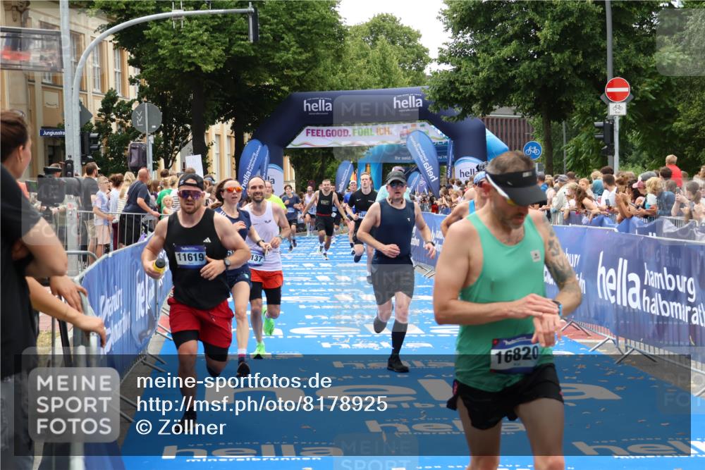 29.06.2025 - hella hamburg halbmarathon Zöllner http://msf.ph/oto/8178925 29.06.2025 10:39:13 Ziel 1445, 3282, 4759, 6686, 6687, 11305, 11619, 12137, 13729, 14311, 15556, 16656, 16820, 17668, 18149, 18547 meine-sportfotos.de