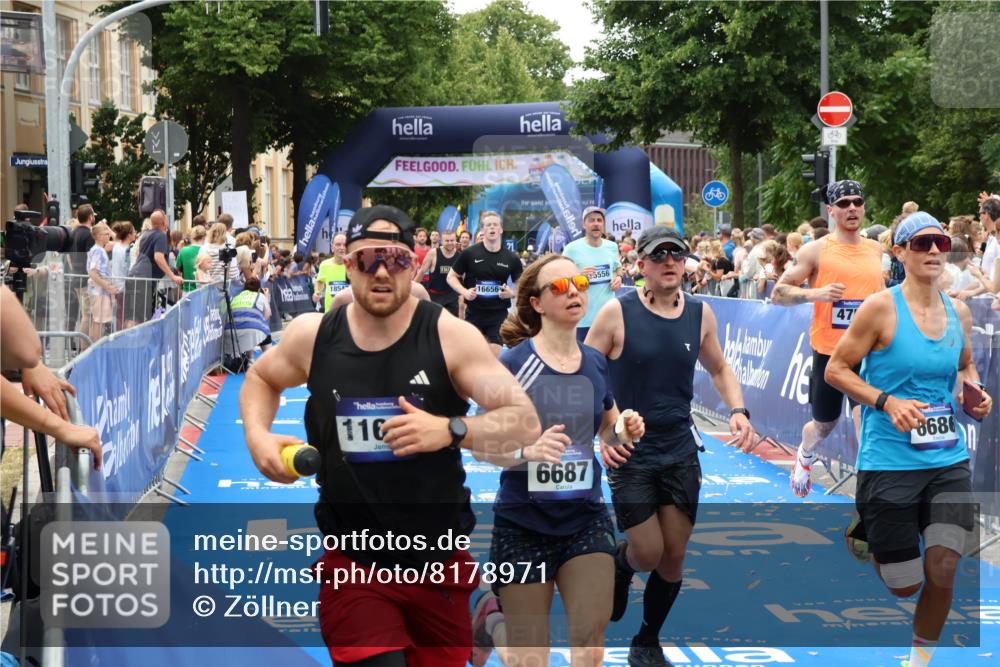 29.06.2025 - hella hamburg halbmarathon Zöllner http://msf.ph/oto/8178971 29.06.2025 10:39:14 Ziel 1445, 3282, 4759, 5752, 6686, 6687, 11305, 11619, 12137, 13729, 14311, 15556, 16656, 17668, 18149, 18547 meine-sportfotos.de