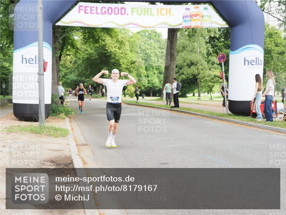29.06.2025 - hella hamburg halbmarathon MichiJ http://msf.ph/oto/8179167 29.06.2025 10:17:00 Zwischen KM18-KM19 15023, 18124, 18692, 19050 meine-sportfotos.de