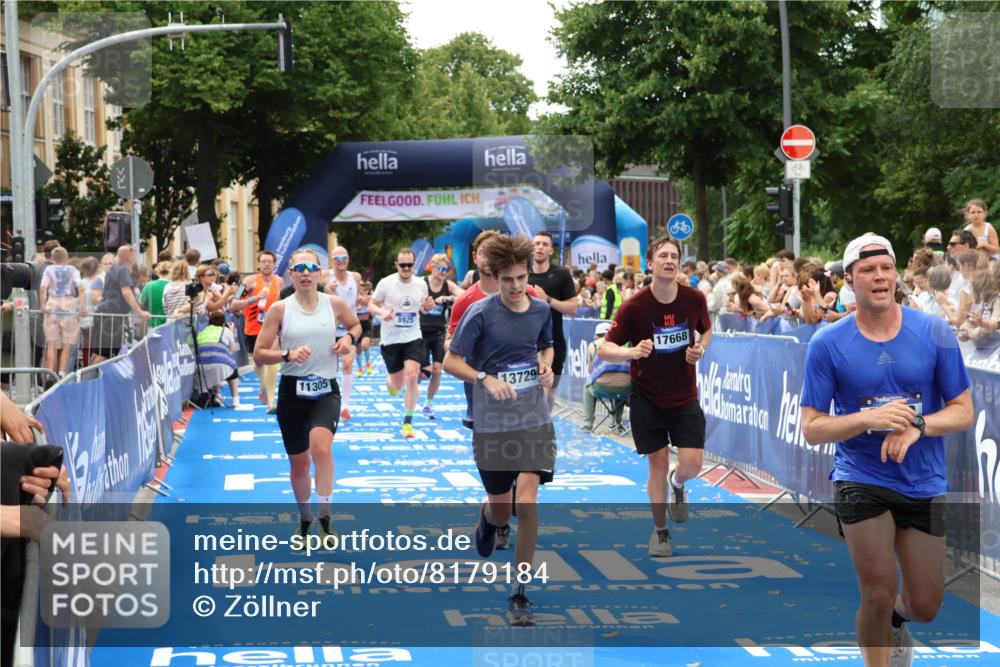 29.06.2025 - hella hamburg halbmarathon Zöllner http://msf.ph/oto/8179184 29.06.2025 10:39:20 Ziel 2044, 3282, 4565, 5752, 6037, 8319, 8925, 11305, 12046, 13479, 13729, 14311, 17646, 17668 meine-sportfotos.de