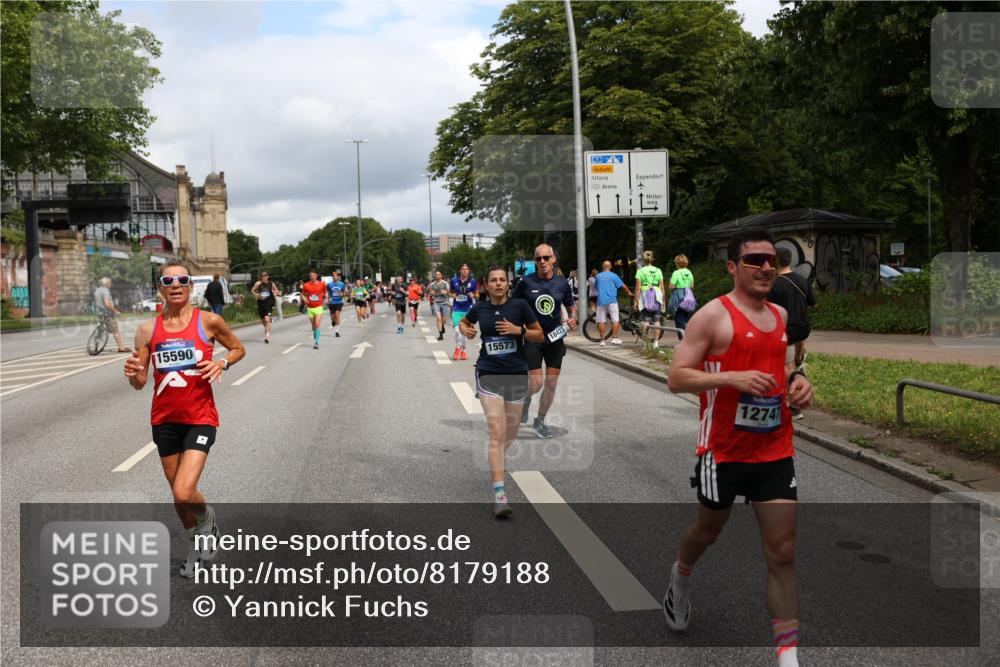 29.06.2025 - hella hamburg halbmarathon Yannick Fuchs http://msf.ph/oto/8179188 29.06.2025 10:42:38 20KM 1086, 1320, 1537, 1884, 1914, 2442, 3213, 4324, 4711, 5362, 5421, 6081, 6377, 6923, 7367, 8216, 8916, 9482, 9538, 9638, 10000, 11467, 12149, 12549, 12747, 12840, 13570, 13614, 14192, 14797, 14814, 14990, 15573, 15590, 15629, 15735, 15917, 15981, 16094, 16269, 16414, 16766, 17007, 17127, 18251, 18476, 18790, 18815, 18923, 19198 meine-sportfotos.de