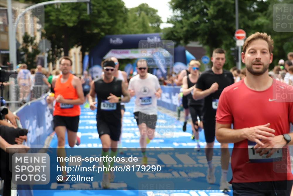 29.06.2025 - hella hamburg halbmarathon Zöllner http://msf.ph/oto/8179290 29.06.2025 10:39:23 Ziel 2044, 4565, 5752, 6037, 8319, 8925, 12046, 13479, 14359, 15013, 15866, 17646 meine-sportfotos.de