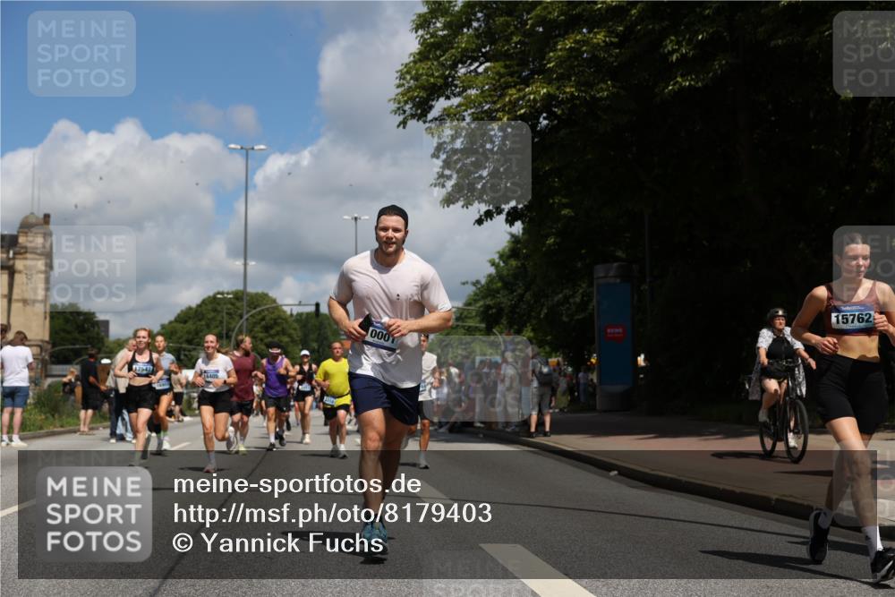 29.06.2025 - hella hamburg halbmarathon Yannick Fuchs http://msf.ph/oto/8179403 29.06.2025 11:38:39 20KM 1879, 2069, 2113, 2313, 2552, 3242, 4245, 4483, 4972, 5059, 5224, 5240, 5300, 5355, 5875, 6153, 6200, 6259, 6917, 7205, 7206, 7350, 7566, 7777, 7844, 8615, 9978, 10001, 10123, 10617, 10644, 10940, 11244, 11801, 11831, 11982, 12254, 12903, 12904, 12969, 13442, 13861, 13877, 14163, 14405, 14776, 14856, 14937, 15030, 15380, 15588, 15715, 15755, 15762, 15852, 15933, 15953, 16360, 16545, 16837, 16955, 17547, 17868, 17936, 17943, 18353 meine-sportfotos.de