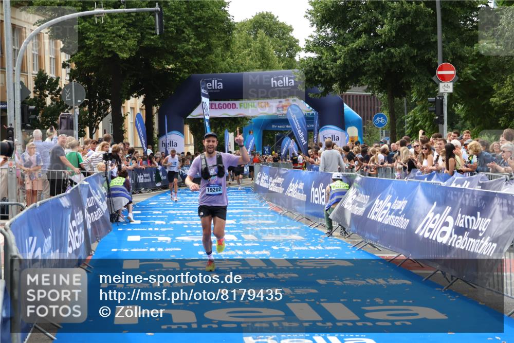 29.06.2025 - hella hamburg halbmarathon Zöllner http://msf.ph/oto/8179435 29.06.2025 10:29:57 Ziel 5308, 19202 meine-sportfotos.de