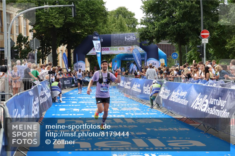 29.06.2025 - hella hamburg halbmarathon Zöllner http://msf.ph/oto/8179444 29.06.2025 10:29:57 Ziel 5308, 19202 meine-sportfotos.de