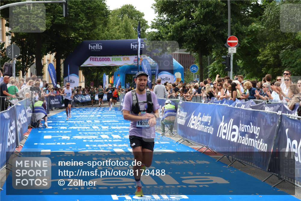 29.06.2025 - hella hamburg halbmarathon Zöllner http://msf.ph/oto/8179488 29.06.2025 10:29:58 Ziel 5308, 19202 meine-sportfotos.de