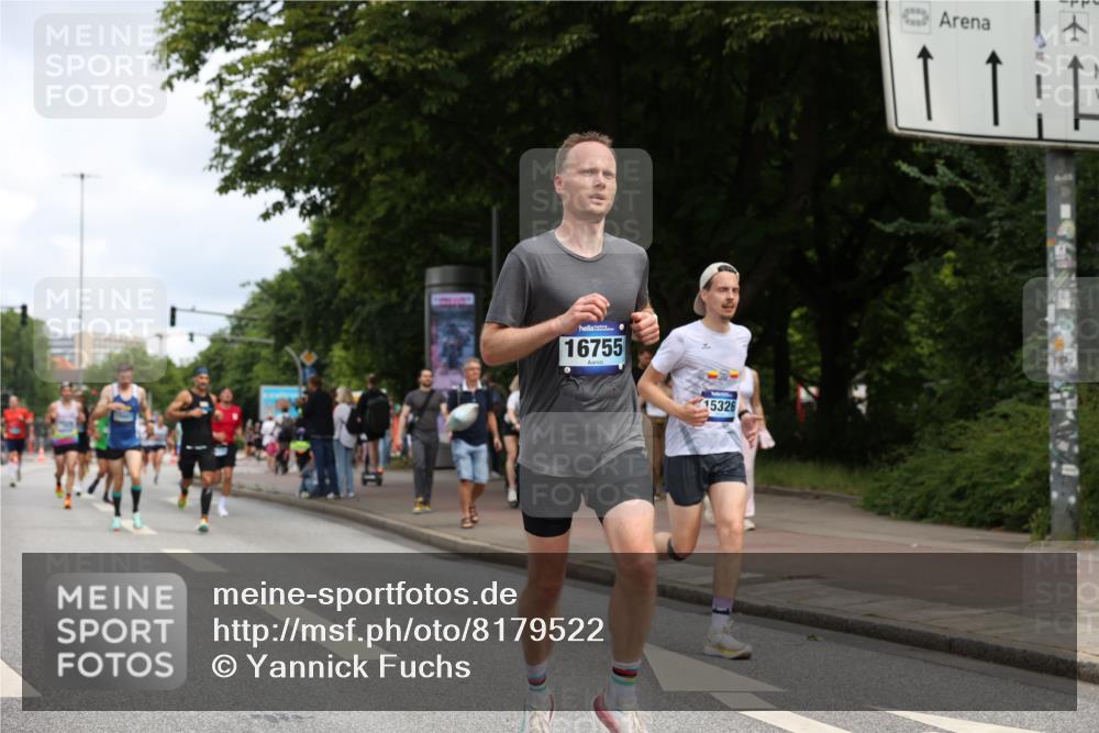 29.06.2025 - hella hamburg halbmarathon Yannick Fuchs http://msf.ph/oto/8179522 29.06.2025 10:28:30 20KM 1053, 1396, 1743, 1959, 2243, 2836, 4246, 5193, 8312, 8956, 9345, 10865, 11227, 12595, 13066, 13493, 13494, 13618, 14289, 14310, 14784, 15268, 15326, 15887, 16724, 16755, 16931, 17191, 17489, 17802, 18099, 18731, 18854 meine-sportfotos.de
