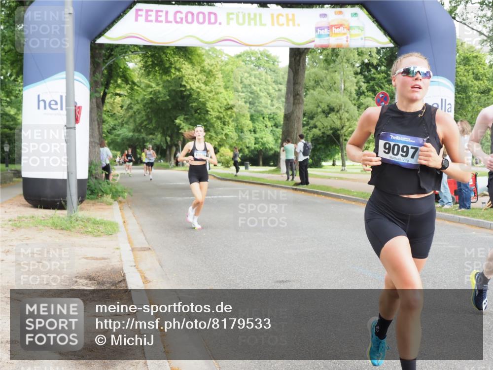 29.06.2025 - hella hamburg halbmarathon MichiJ http://msf.ph/oto/8179533 29.06.2025 10:17:05 Zwischen KM18-KM19 9079, 9097, 12341, 15136 meine-sportfotos.de
