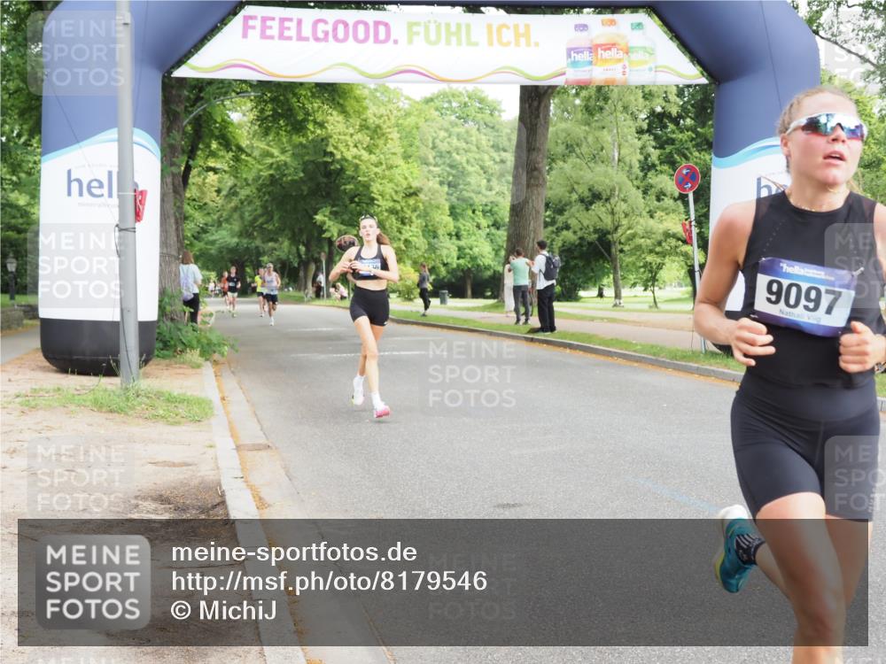 29.06.2025 - hella hamburg halbmarathon MichiJ http://msf.ph/oto/8179546 29.06.2025 10:17:05 Zwischen KM18-KM19 9079, 9097, 12341, 15136 meine-sportfotos.de