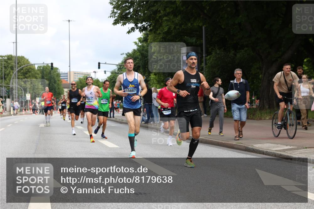 29.06.2025 - hella hamburg halbmarathon Yannick Fuchs http://msf.ph/oto/8179638 29.06.2025 10:28:32 20KM 1053, 1396, 1743, 1959, 2243, 2836, 4246, 5193, 8312, 9345, 10865, 11227, 12595, 13066, 13493, 13494, 13618, 14289, 14310, 14784, 15268, 15326, 15887, 16724, 16755, 17191, 17489, 17802, 18099, 18731, 18854, 18906 meine-sportfotos.de