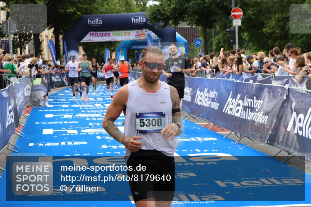 29.06.2025 - hella hamburg halbmarathon Zöllner http://msf.ph/oto/8179640 29.06.2025 10:30:05 Ziel 2689, 3189, 5308, 8190, 9634, 10270, 12308, 15507, 15672, 17768 meine-sportfotos.de
