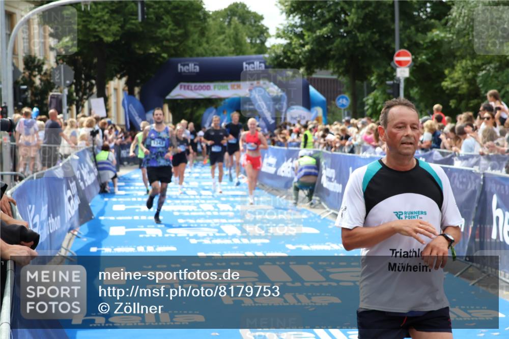 29.06.2025 - hella hamburg halbmarathon Zöllner http://msf.ph/oto/8179753 29.06.2025 10:39:35 Ziel 1343, 2546, 7152, 7154, 9116, 9265, 15336, 15828, 15965, 17215, 17360, 18154, 18285, 18803 meine-sportfotos.de