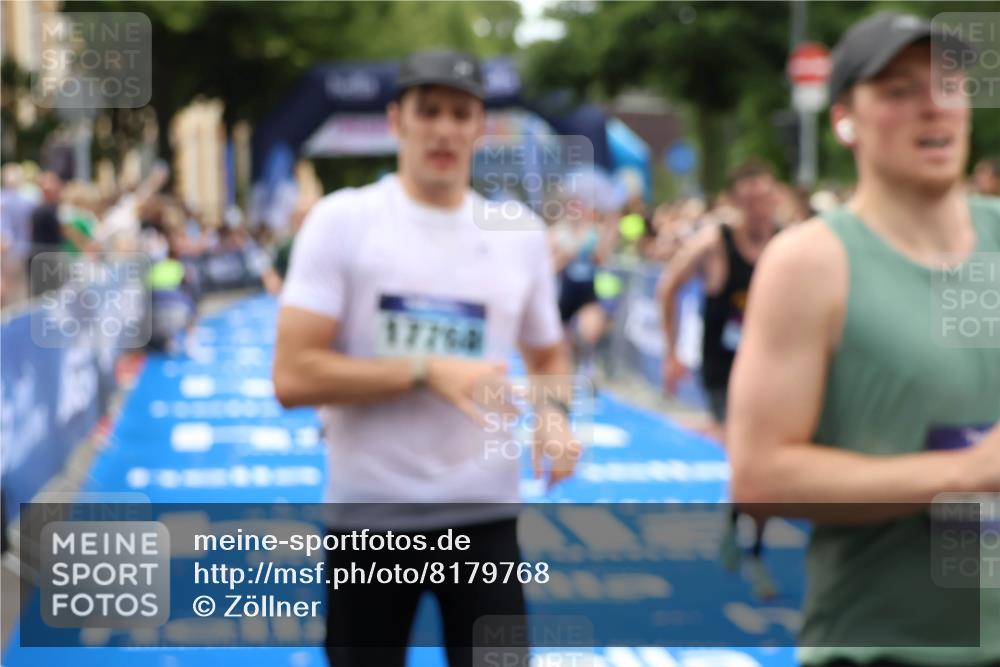 29.06.2025 - hella hamburg halbmarathon Zöllner http://msf.ph/oto/8179768 29.06.2025 10:30:11 Ziel 1758, 2689, 3189, 8190, 8323, 9634, 10270, 12308, 15507, 17768 meine-sportfotos.de